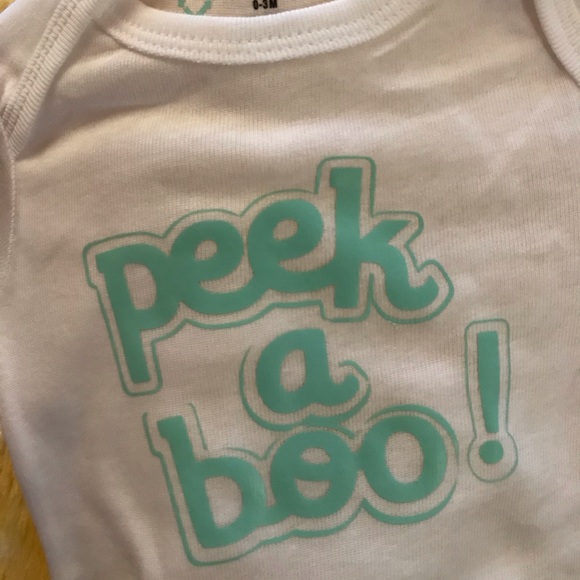 Peek a Boo Graphic Bodysuit - Picture 3 of 7